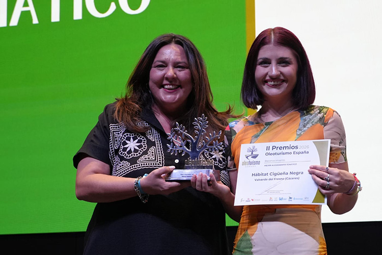 entrega galardon premio oleoturismo